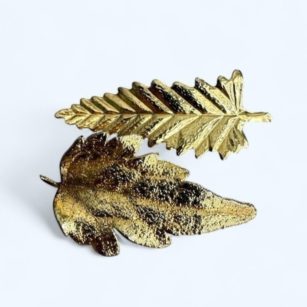 Vintage Gold Tone Leaf Pin - Brooch - Lot of Two